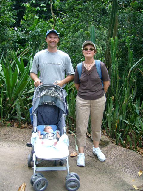 Me with Dad and Grandma